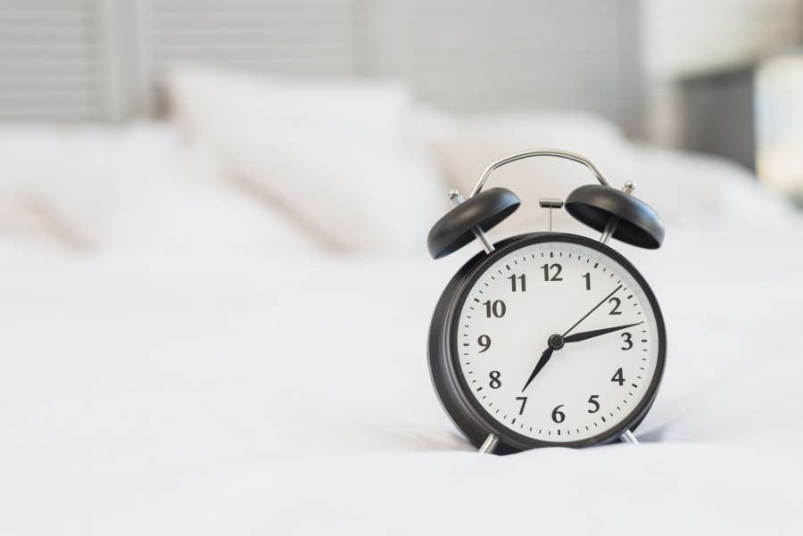 Try to wake up at the same time every morning to set your biological clock. Explore 20 more successful ways to start your day great. Best morning habits. 
