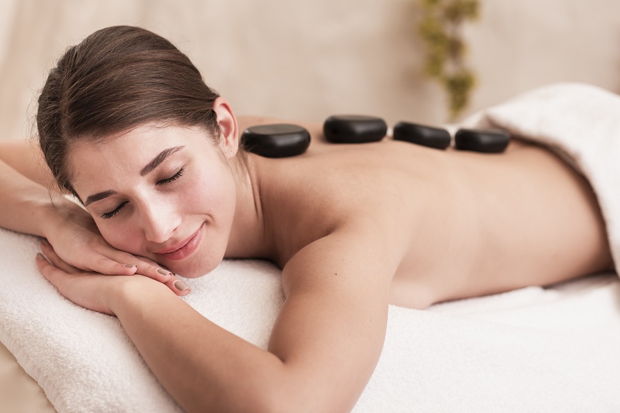 Don’t feed sadness, and loneliness to your body? Pamper yourself to express self-love by getting a soothing body massage. Find 20 more relaxing ways to overcome loneliness. 
