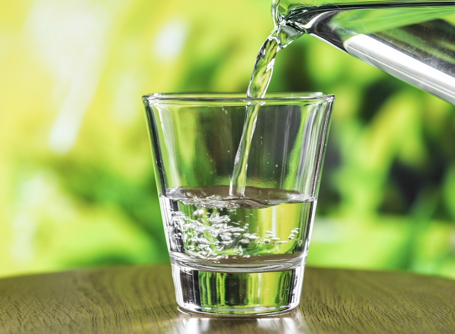 When to drink water? Here are the 8 best time to drink water when your body needs it most. Best drinking water schedule per day that you should know.